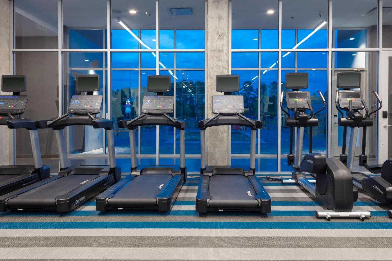 Aloft Savannah Airport Пуулър Екстериор снимка