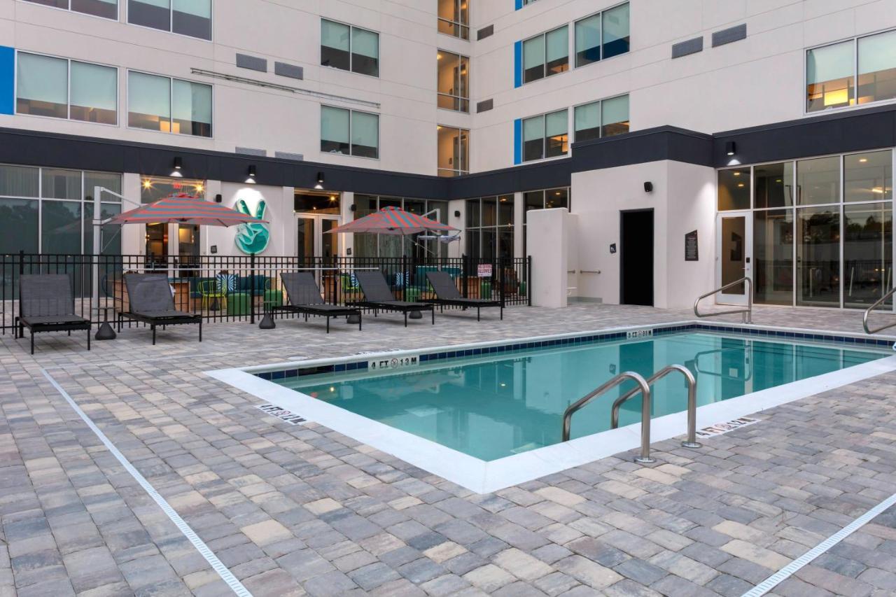 Aloft Savannah Airport Пуулър Екстериор снимка